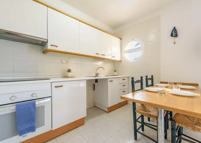 Appartement Isabel By Interhome